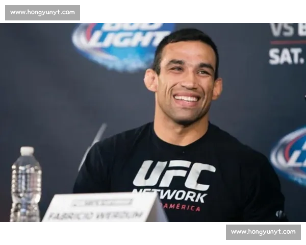 UFC焦点对决：温顿与锤子巅峰对抗谁能夺得胜利揭秘